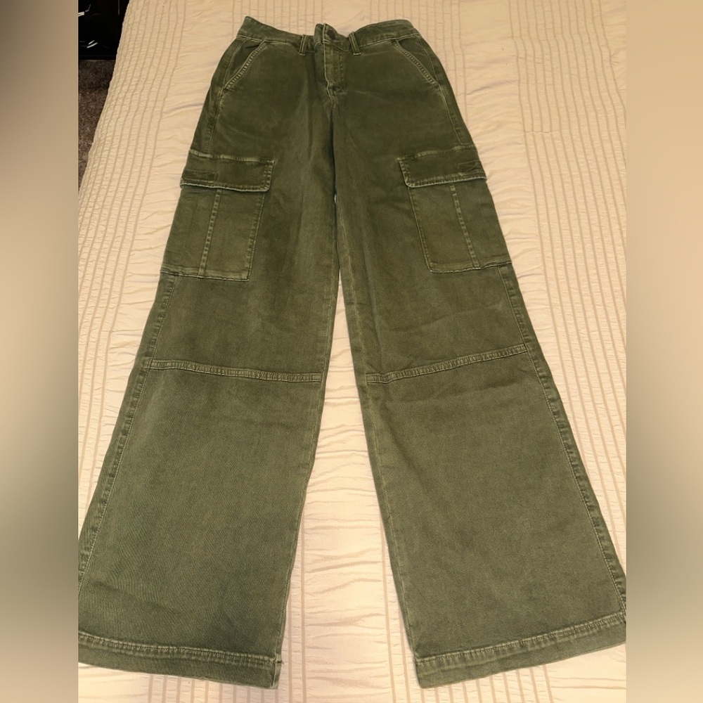 American Eagle Cargo Pants